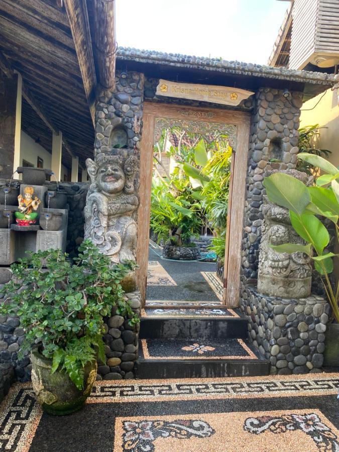 Krisna Homestay Canggu Esterno foto