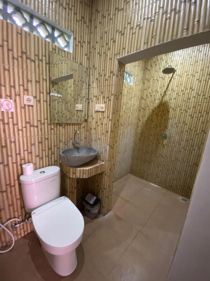 Krisna Homestay Canggu Esterno foto
