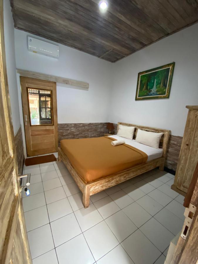 Krisna Homestay Canggu Esterno foto
