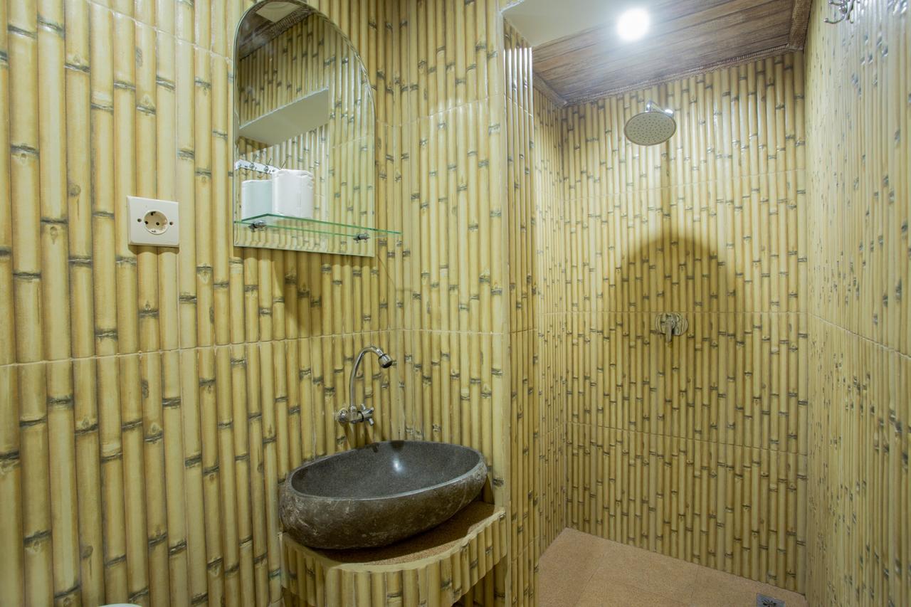 Krisna Homestay Canggu Esterno foto
