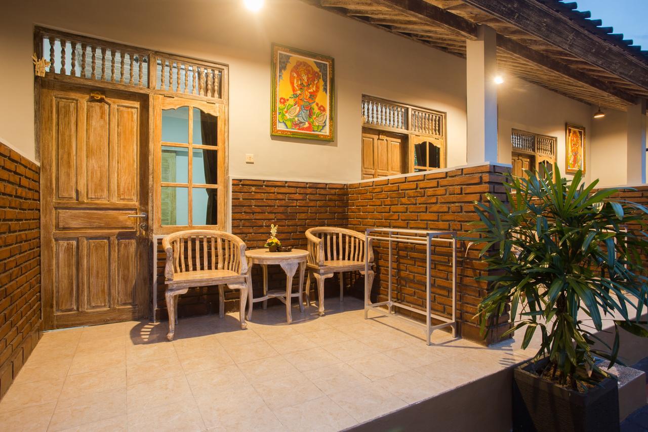 Krisna Homestay Canggu Esterno foto