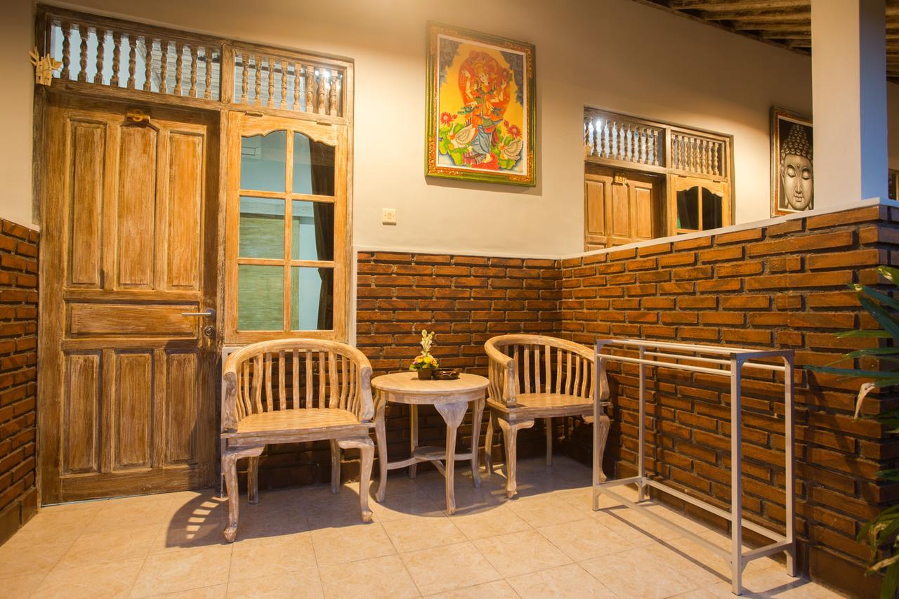 Krisna Homestay Canggu Esterno foto